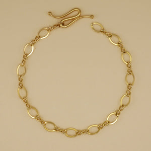 Figure Eight Flat Chain