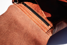 Load image into Gallery viewer, The Simon Leather Backpack
